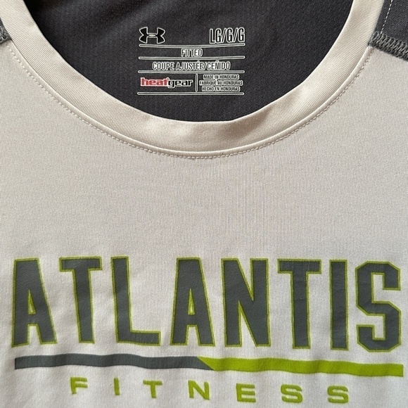 Under Armor Athletic Activewear Short Sleeve Tee Shirt - Picture 6 of 8
